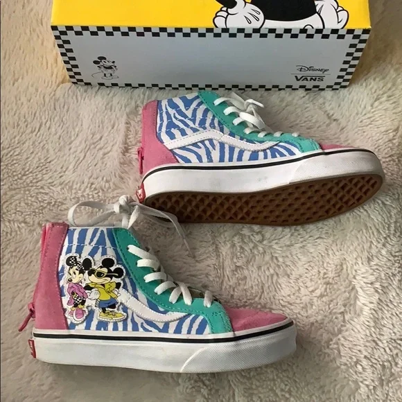 Disney Vans - Picture 1 of 5